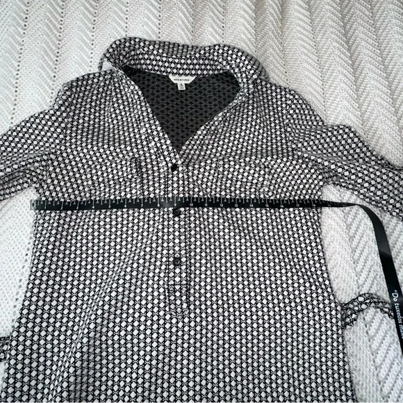 Women's Max Studio Black and Ivory Belted Shirt Dress - Medium - Picture 7 of 10